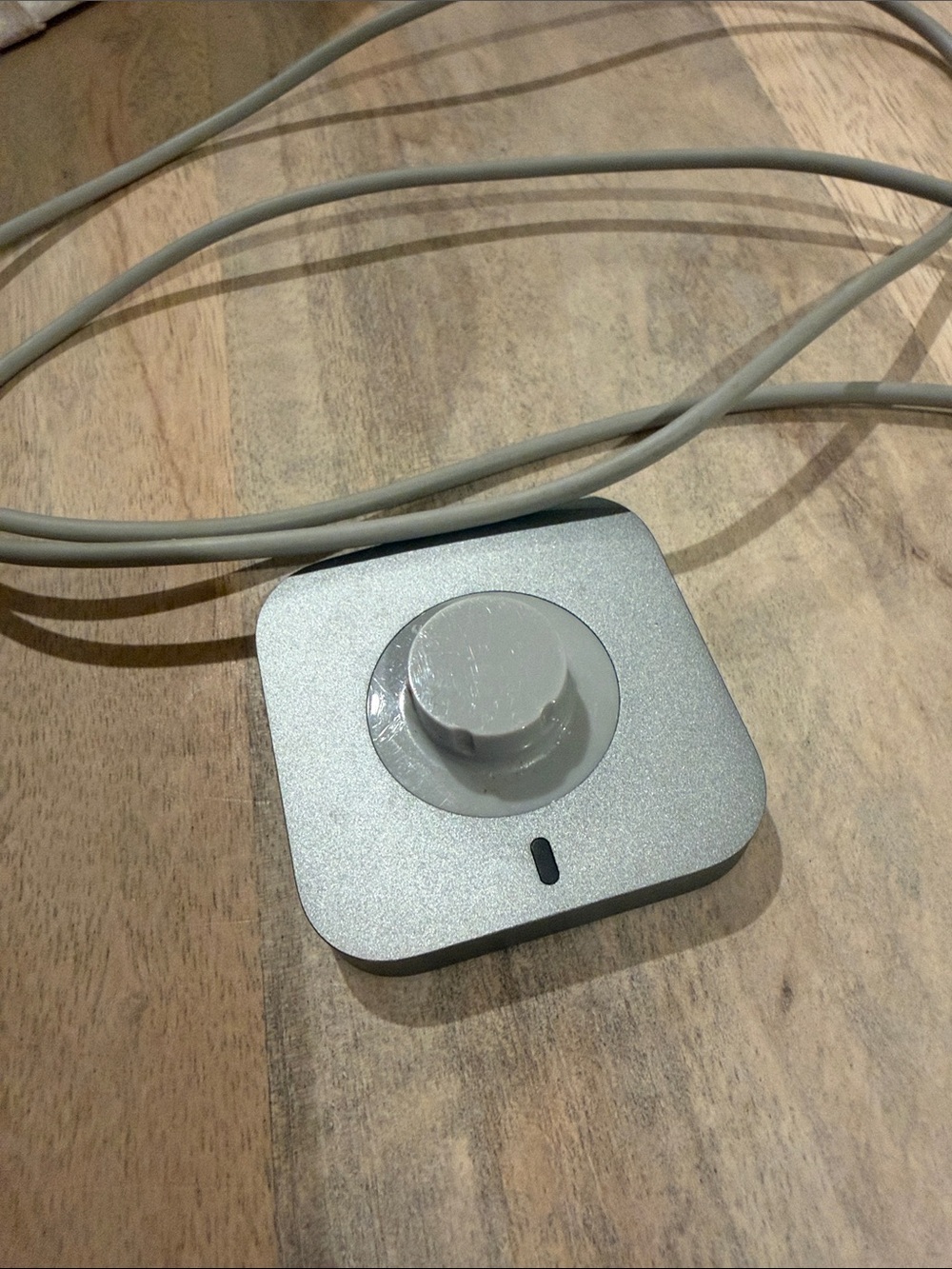 Oura ring 4
size 7 charger